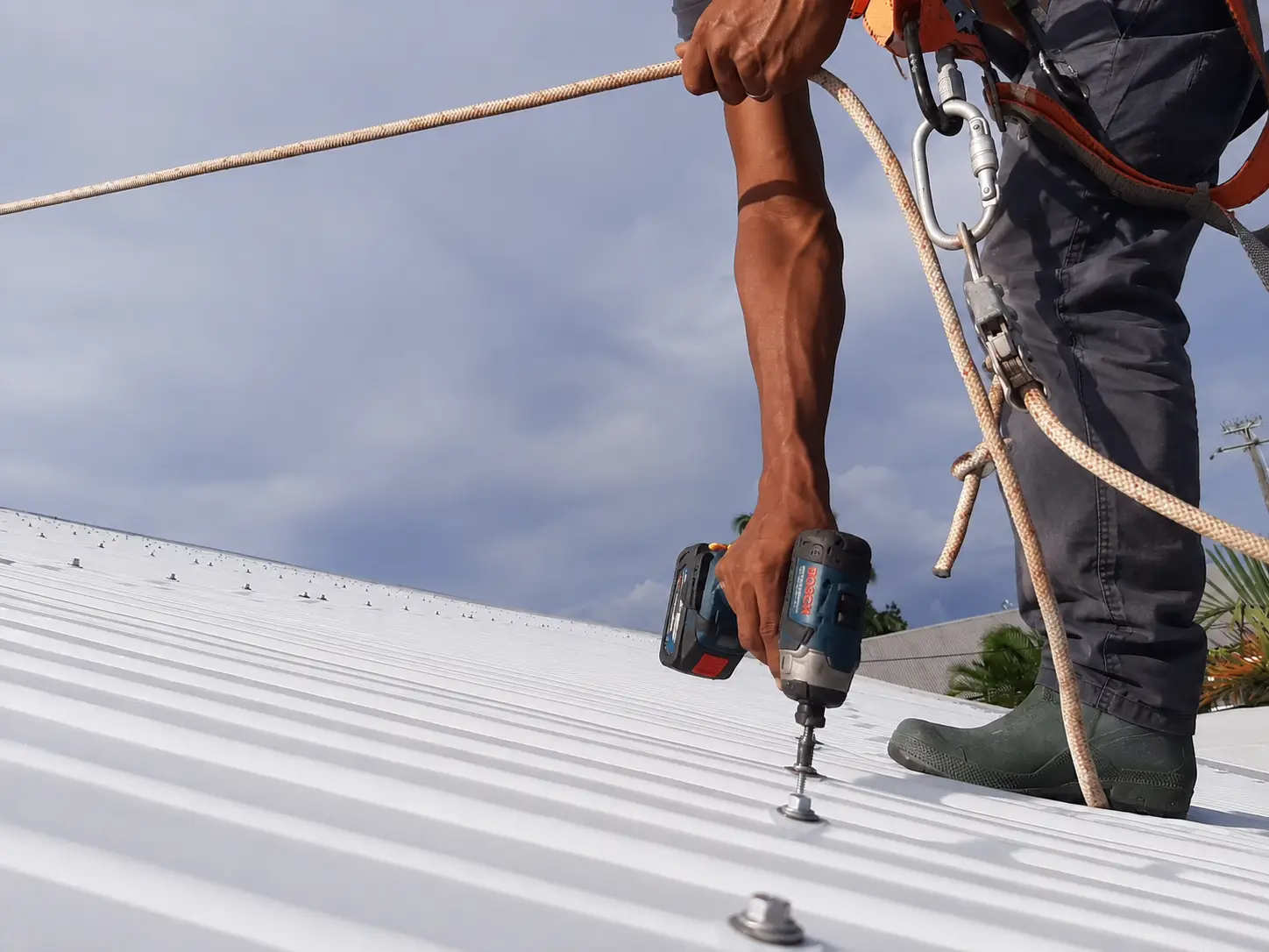 Intervention d’entretien de toiture dans le cadre d’un contrat de maintenance Confortoit